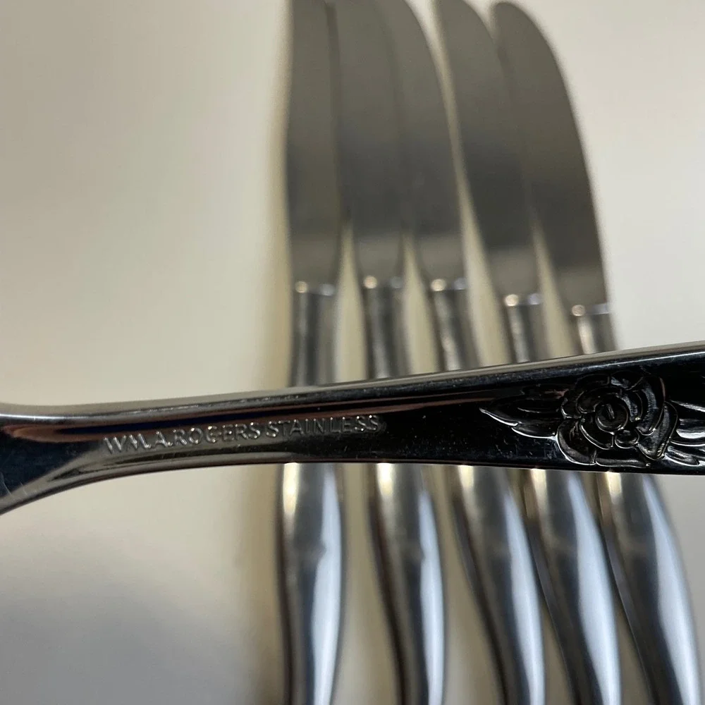 Oneida Wm A Rogers La Rose Stainless Flatware Set 5 Knives 1 Fork Vintage Floral